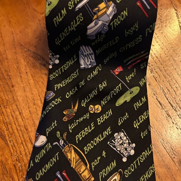 Vintage Nicole Miller Men’s 100% Silk Tie Golf Theme - Picture 4 of 5
